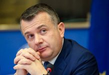 Balla kritikon bojkotin e PD për seancën parlamentare: Qëndrimi ndaj Iranit nuk është agjendë personale