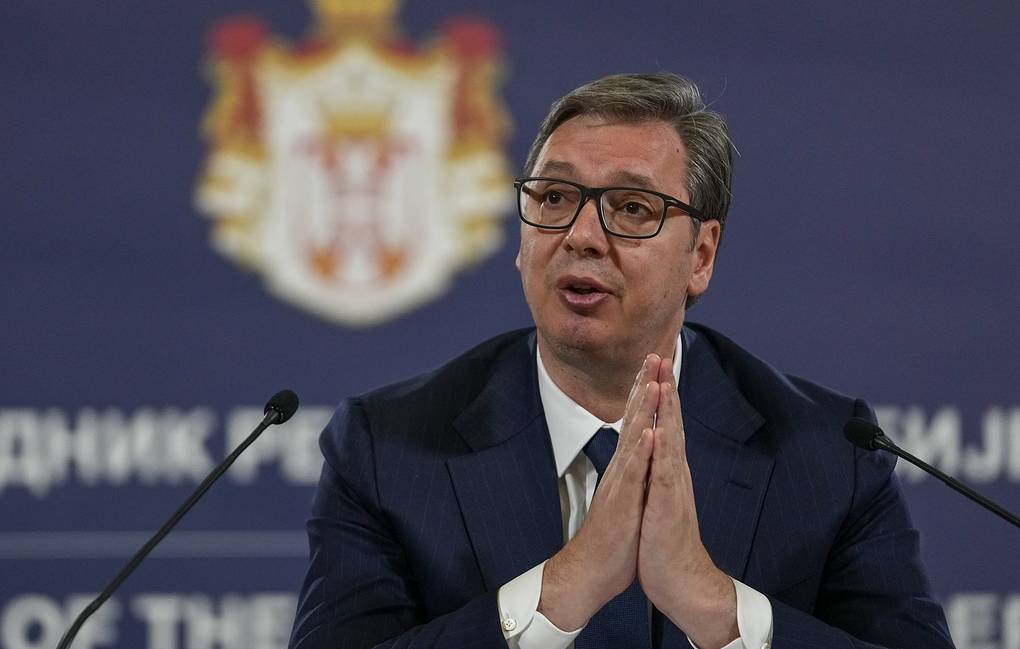Vuçiq  Serbia nuk do të dërgojë forca ushtarake në Kosovë   do t i tërheq ato nga kufiri