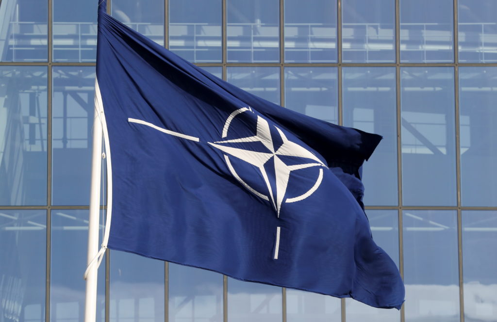 NATO shton mbikëqyrjen në Detin e Zi pas sulmeve ndaj anijeve tregtare