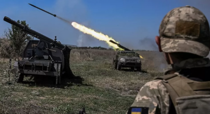 Trupat ukrainase në jug (në foto) përballen me mbrojtje të frikshme ruse