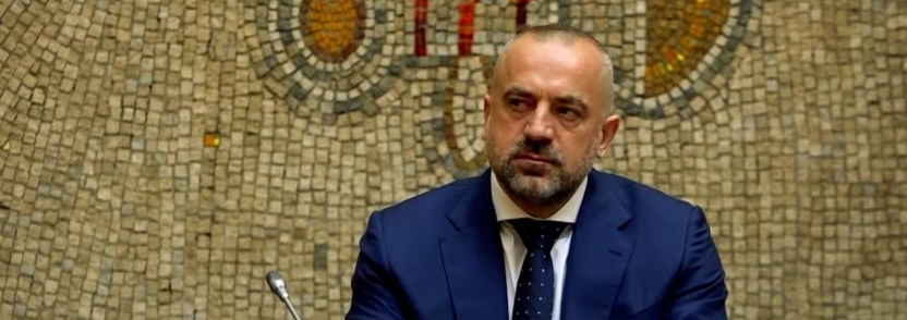 Radojçiq jep deklaratë në Beograd në cilësinë e qytetarit për sulmin në Kosovë