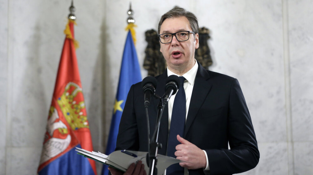 Vuçiq pranon humbjen, thotë se Lista Studentore i fitoi zgjedhjet në Serbi