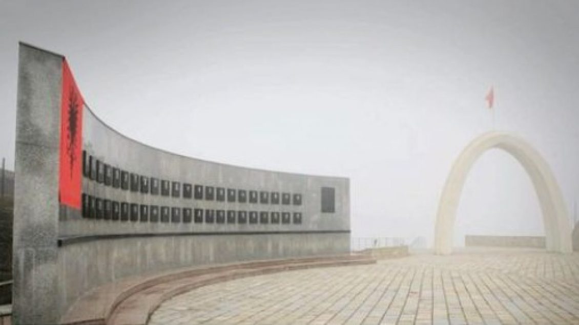 Aktakuzë ndaj 21 personave për masakrën e Reçakut