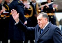 Konakoviq: Putini dërgon mesazhe për BeH, Dodiku i zbaton verbërisht