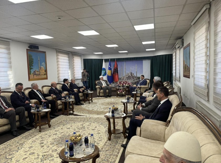 Fiter Bajrami 2024 Kosovo “Festa e Fitër Bajramit”, Opozita viziton Bashkësinë Islame të Kosovës