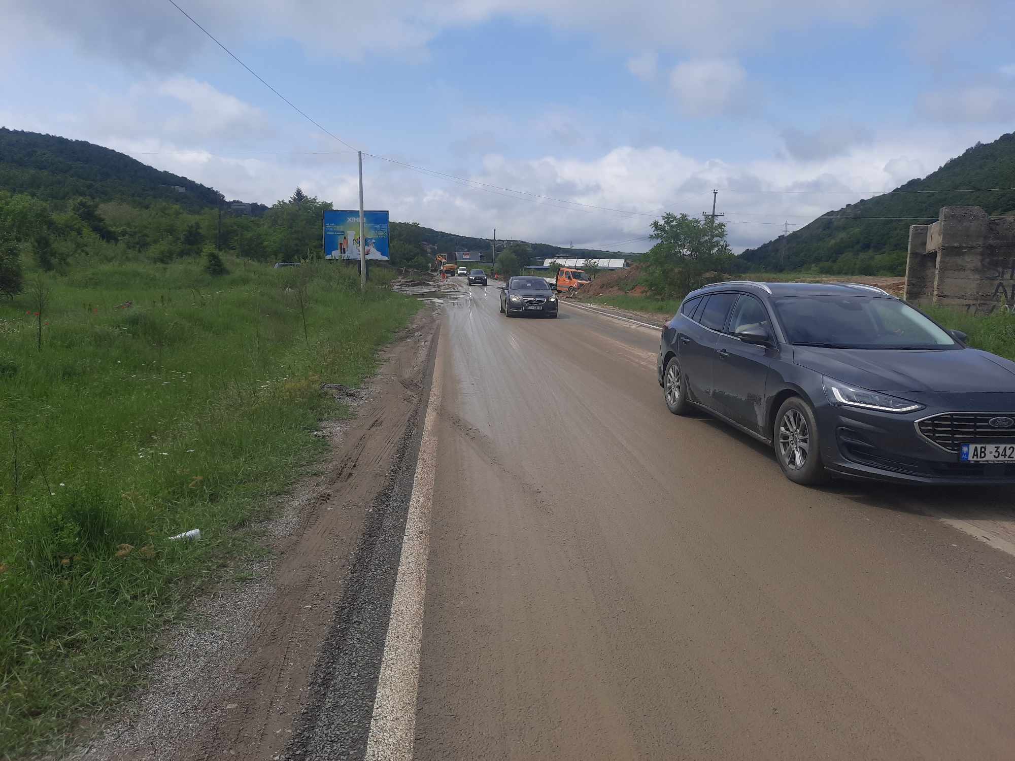 Rruga Prishtinë-Gjilan, fshati Kishnicë (Foto: Gazetari, Liridon Llozani)