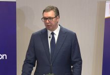 Vuçiq nis ofensivën nacionaliste para zgjedhjeve, Kosovën e përdor sërish si kartë politike