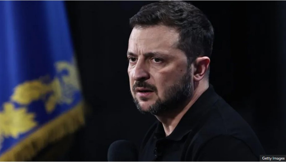 Ukraina heq dorë nga NATO ja për t i dhënë fund luftës me Rusinë