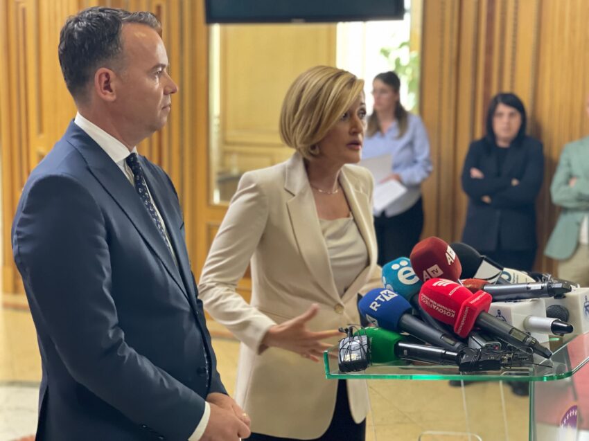 Kusari Lila  Marrëveshja PDK  LDK  AAK dhe Lista Serbe ende funksionale
