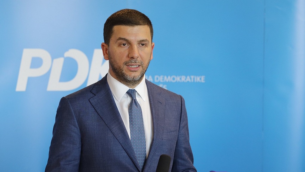 Kuvendet komunale, PDK-ja thotë se kryeson me vota para LDK-së dhe VV-së