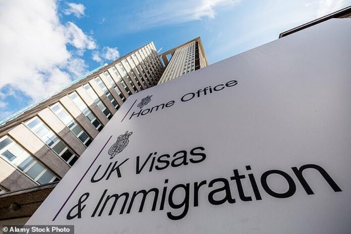 -900-0-1761723063x103386293-15235117-image-a-9-1761683666971-447