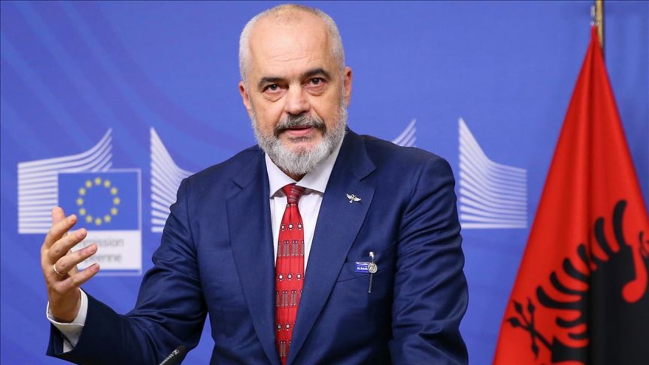 “Do t’i ndjekim këmba-këmbës”, Rama paralajmëron izolimin e protestuesve: Do t’u mbyllim aksesin në aeroporte, hotele, transport e vendet e BE