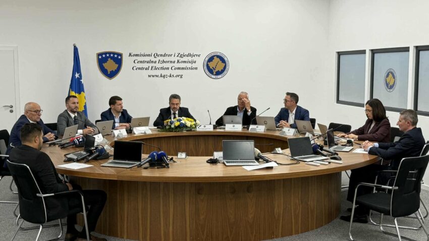 Kurteshi denoncon shkelje në veri dhe kërkon deakreditimin e mediave serbe