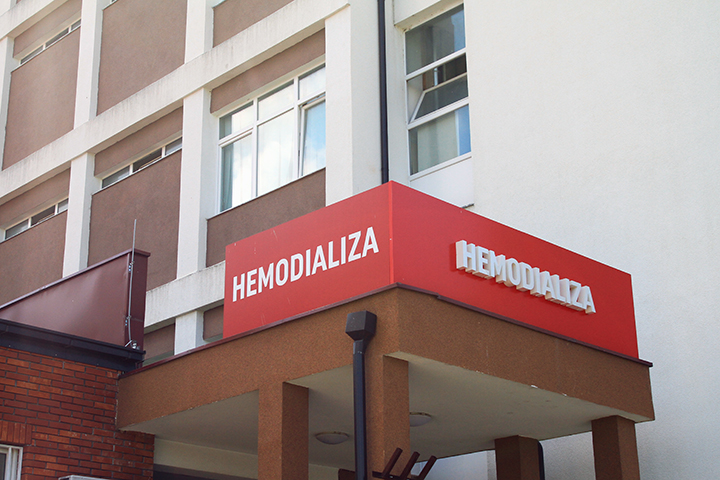 Vdes një burrë në QKUK  ishte aksidentuar më 30 dhjetor