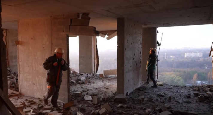 Katër të vrarë në Kiev pas sulmit rus me dronë