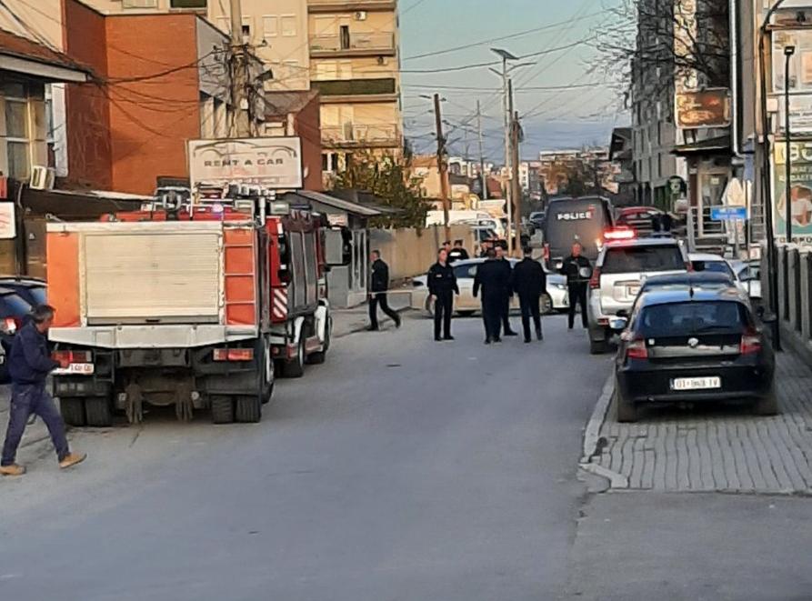 Kërcënimi për bombë në një shkollë në Fushë Kosovë  Policia  Nuk është gjetur asgjë e dyshimtë