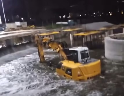 Screenshot 2025-11-01 024249