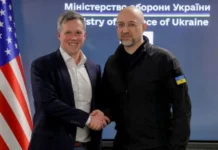 Zyrtarë të lartë ushtarakë amerikanë në Ukrainë për bisedime mbi përfundimin e luftës