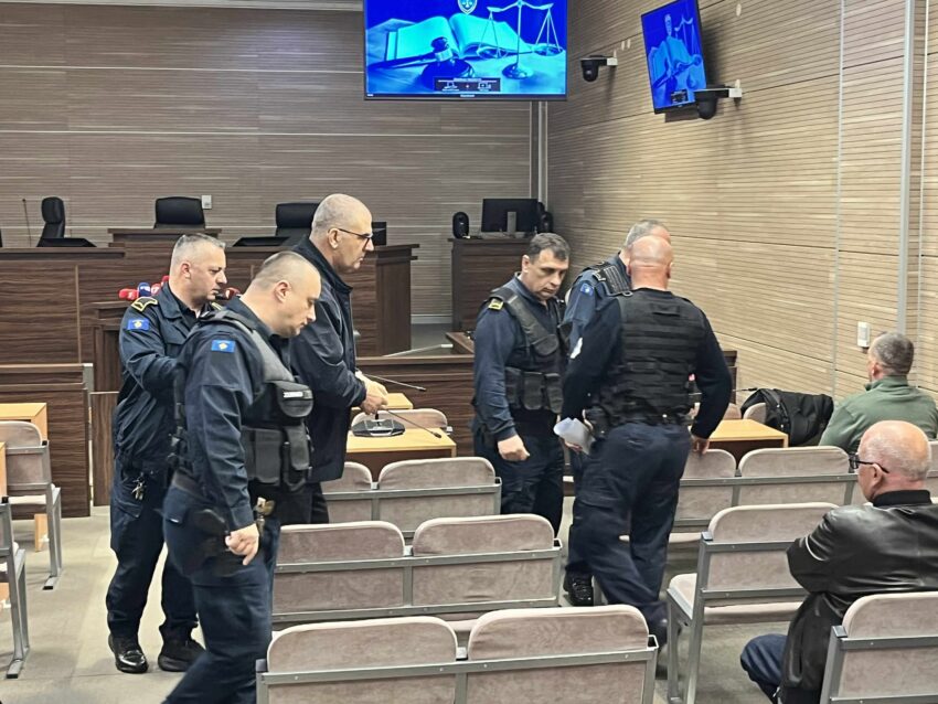 I akuzuari për spiunazh Bedri Shabani në gjendje jo të mirë shëndetësore  ndërpritet seanca