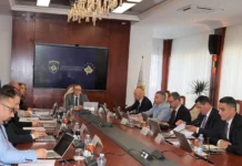 Shkarkimi i Besim Kelmendit, ftohet AKI-ja për ruajtjen e sigurisë në vend