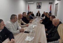 Pas betimit në Kosovë, kryetarët e komunave nga LS-ja “marrin instruksione” në Rashkë