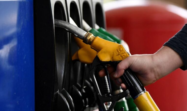 OEK  Ndërhyrja në çmimet e karburanteve cenon tregun e lirë