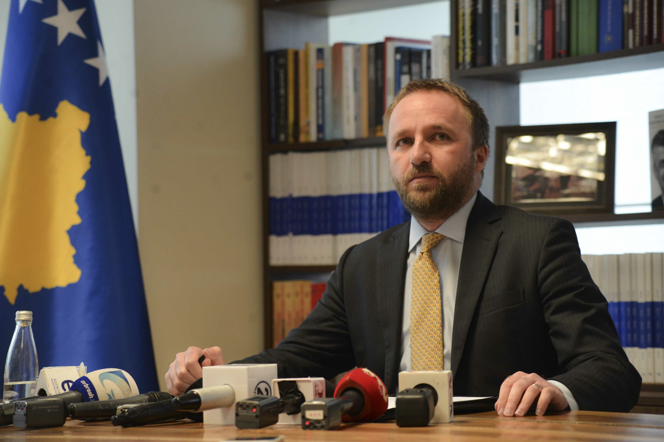 Tahiri: Kurti mund ta pengojë financimin e mbrojtjes, por nuk mund ta pengojë kurrë lirimin e çlirimtarëve tanë