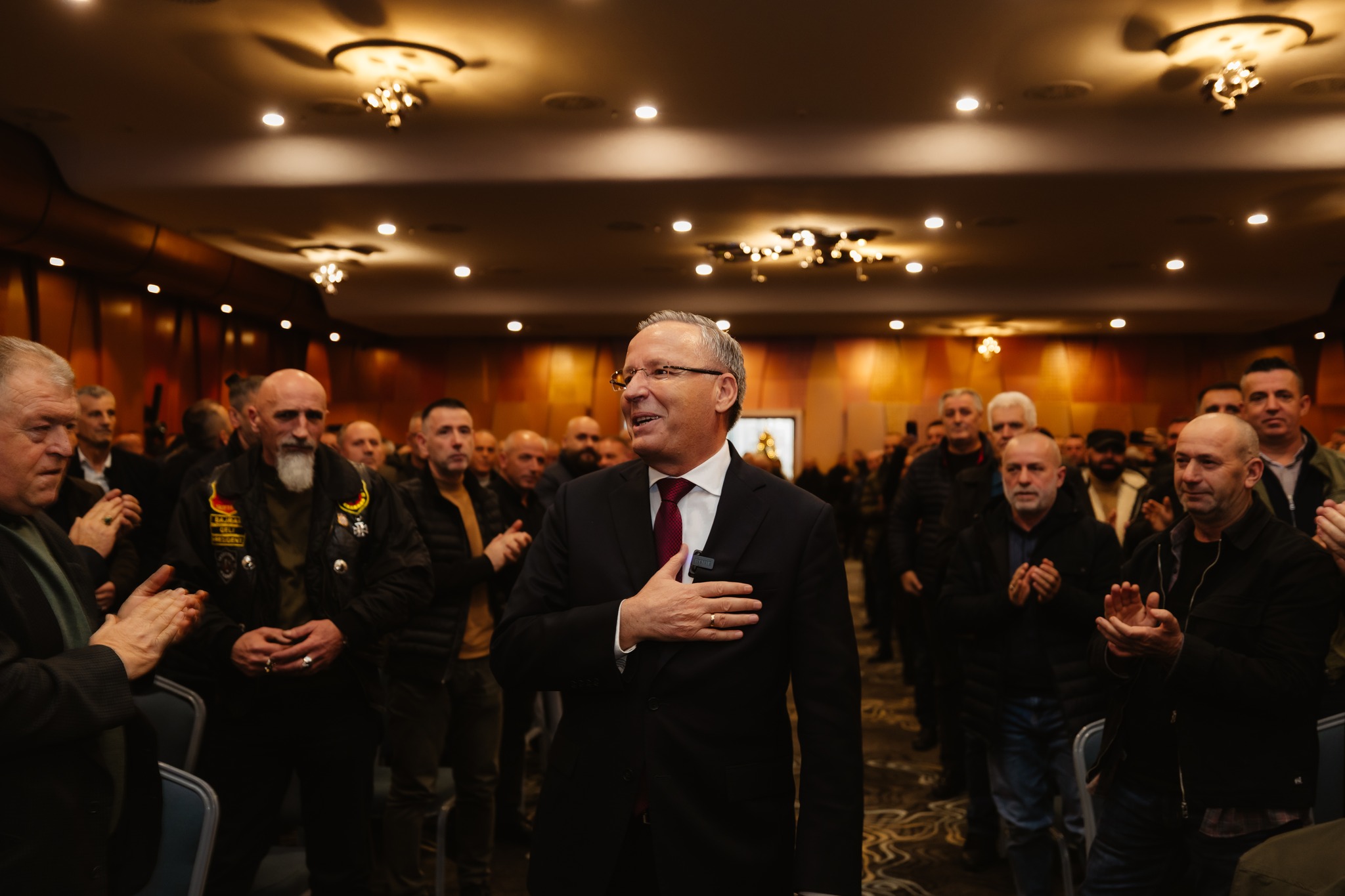 Hamza takon veteranët e UÇK së  U premton 50  rritje për pensionet e kategorive të luftës