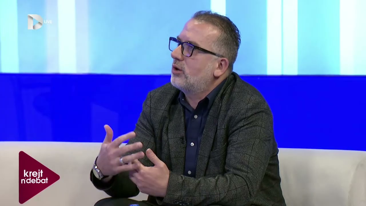 “Cika jem skisha pas qef me dale lakuriq me reklamu kerrin”