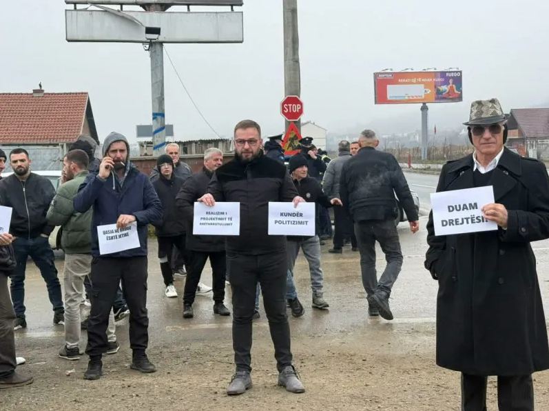 Banorët e Prugovcit dhe Barilevës protestojnë për rrethrrotullimin e premtuar