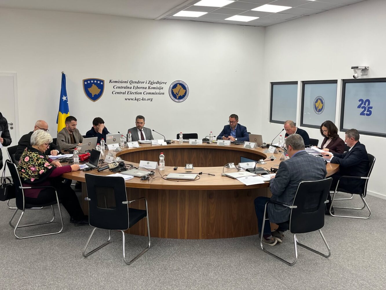 Zgjedhjet e 28 dhjetorit  KQZ  88  e fletëvotimeve për diasporën janë dorëzuar