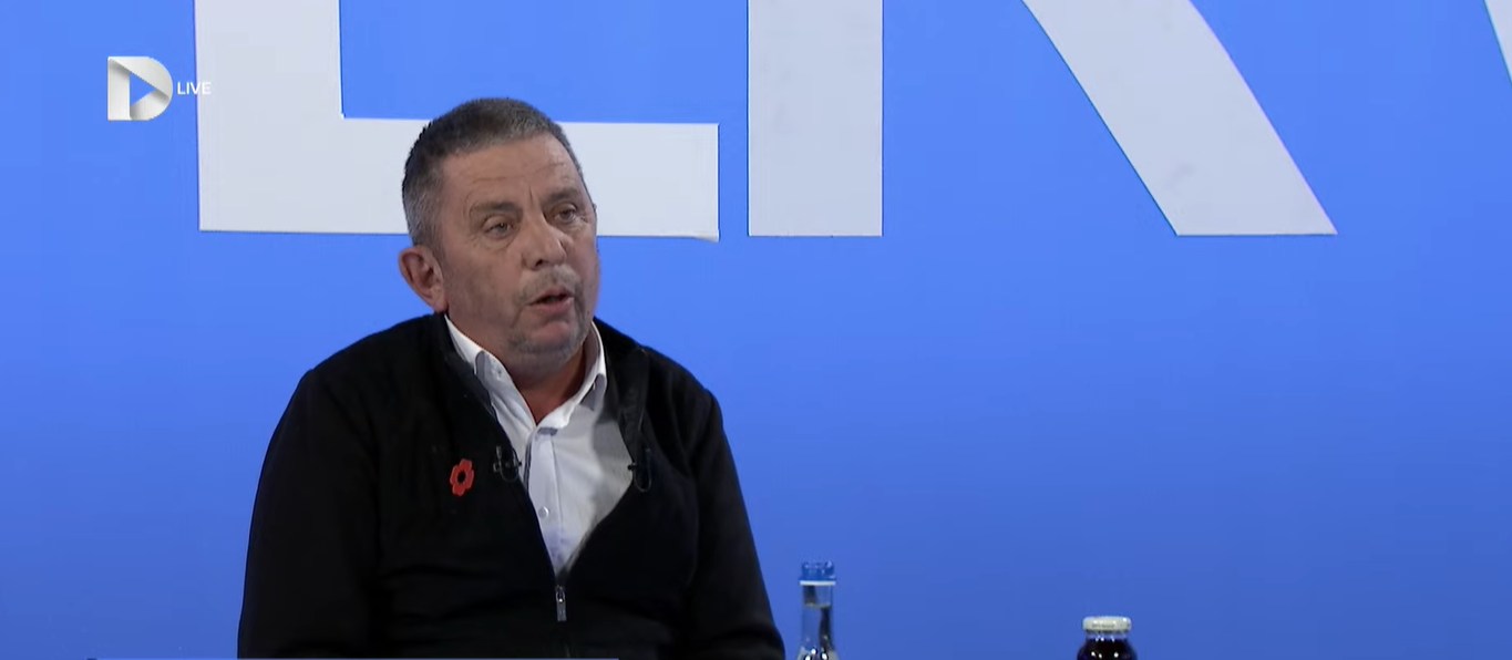  Me pas armë  s i kishe rrëzu gjithë kta burra   çka iu tha forcave serbe nëna e të mbijetuarit të masakrës së Reçkaut