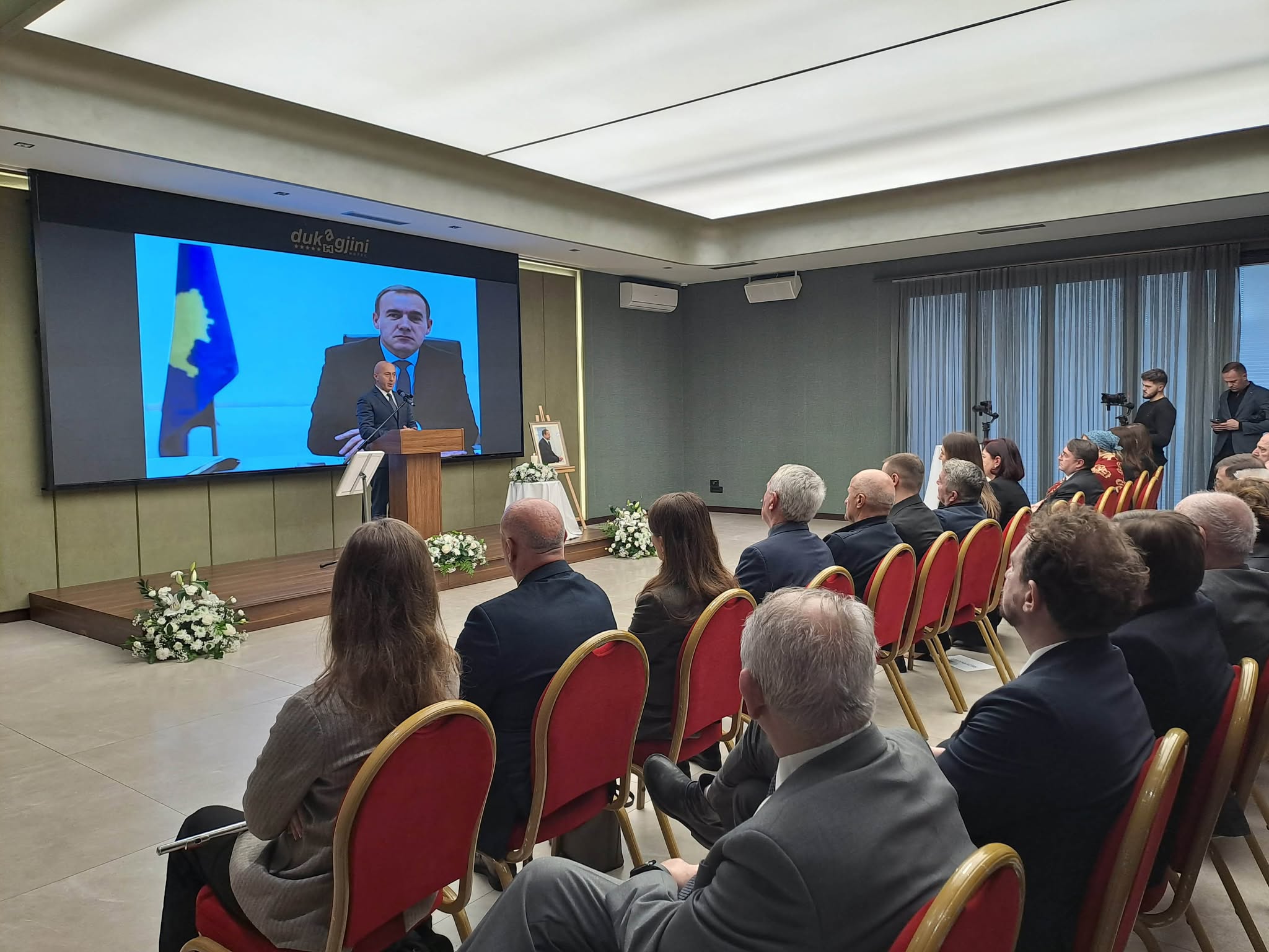 Një jetë angazhim për vendin  në njëvjetorin e vdekjes përkujtohet ambasadori Anton Berisha