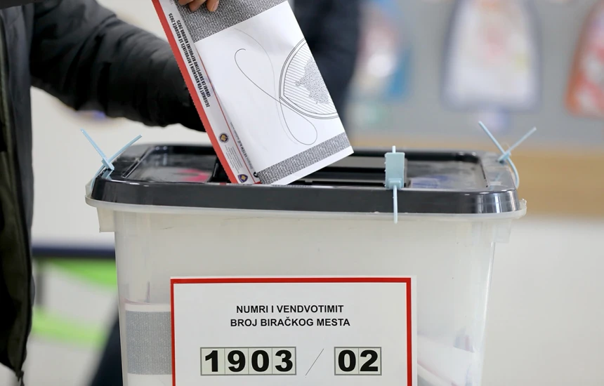 Aktakuzë ndaj një burri që grisi fletëvotimin e tij dhe të bashkëshortes në zgjedhjet e 28 dhjetorit