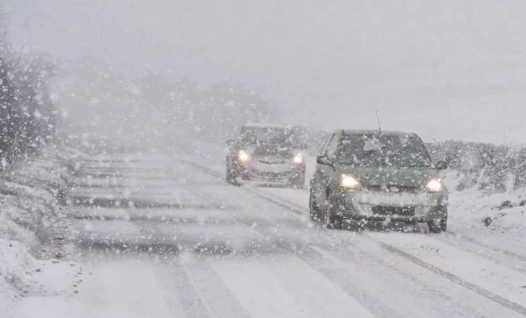 AME  Vërshime në disa zona  reshjet e borës po ulin rrezikun e përmbytjeve