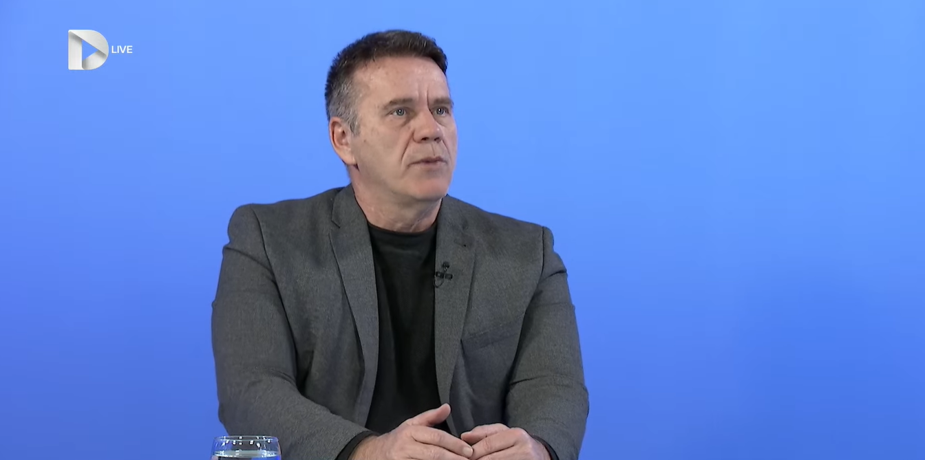 Arifi komenton  takimin sekret  Bislimi Gjuriq  Nuk bëhen pazare me shtetin në takime joformale