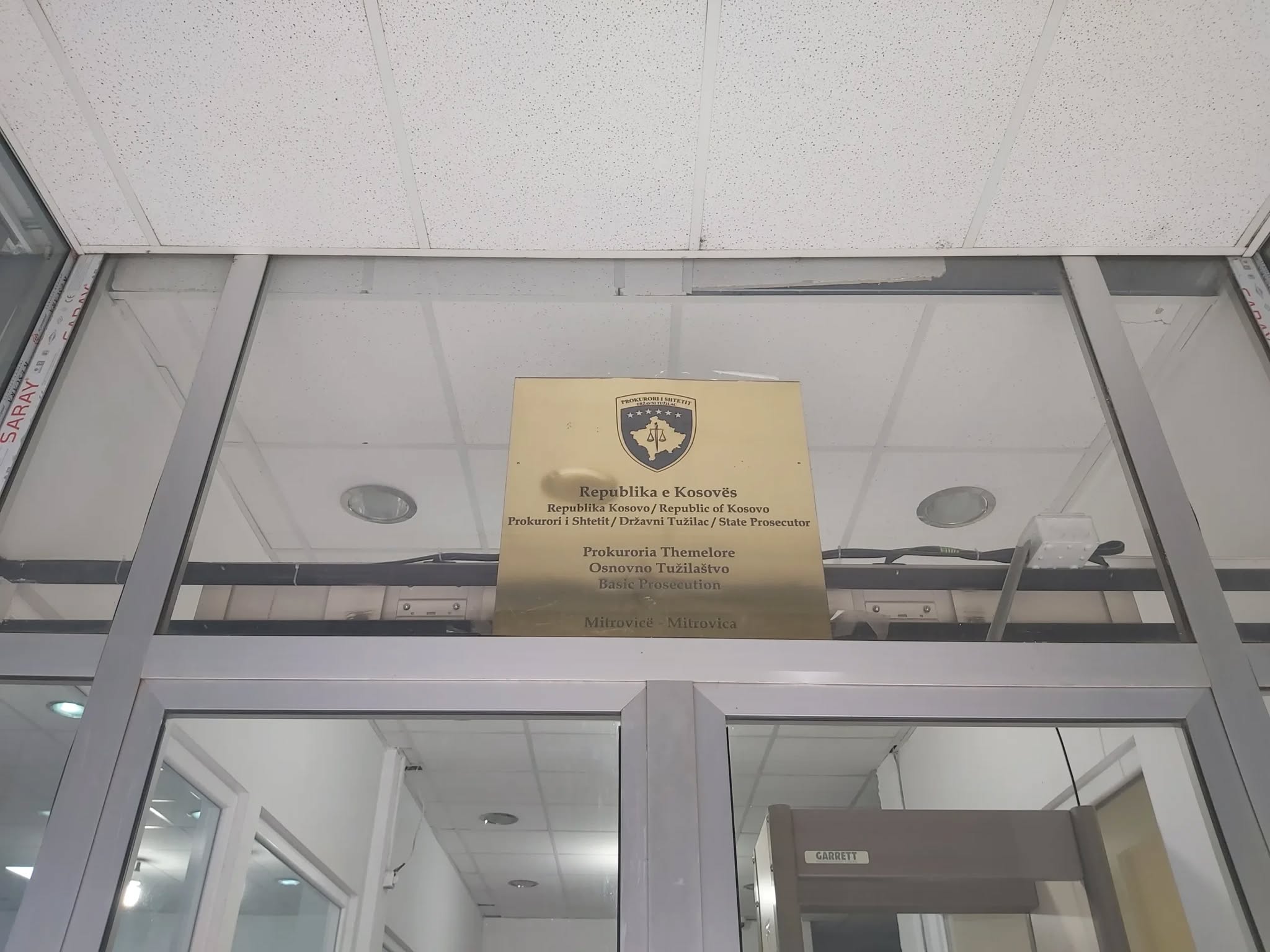 Aktakuzë ndaj mjekut në Vushtrri  dyshohet se lëshonte raporte mjekësore të rreme për 5 deri në 50 euro