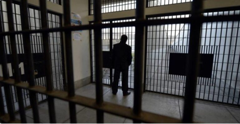 Ish gardiani i burgut të Prishtinës deklarohet i pafajshëm për krime lufte