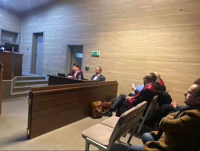 Seanca ndaj tyre  Krasniqi dhe Zejna sërish deklarohen të pafajshëm