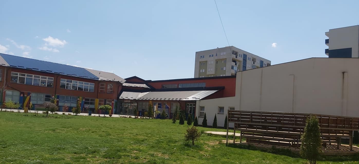 Mësimdhënësit e ShFMU  Pavarësia  paralajmërojnë protestë dyorëshe për shkak të dhunës nga nxënësit