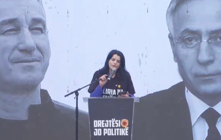 Vasfije Krasniqi në marshin “Drejtësi, jo politikë”: Kjo liri nuk erdhi vetvetiu, u fitua me gjak e sakrificë
