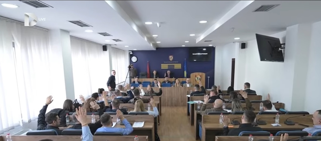 Qeverisja me Vetëvendosjen  pakënaqësi brenda PDK së në Podujevë