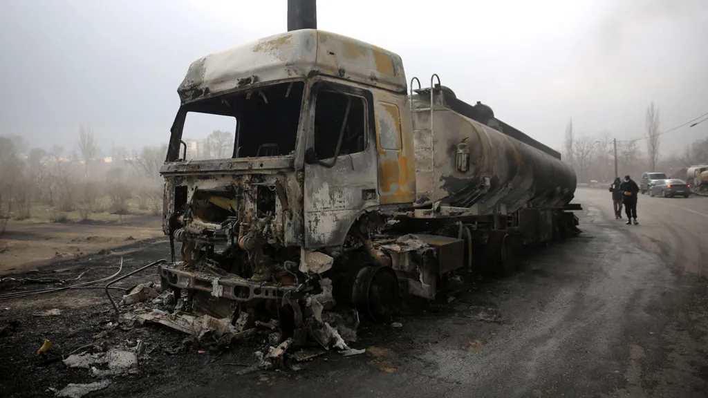 G7 paralajmëron masa për furnizimin me energji pas rritjes së çmimit të naftës