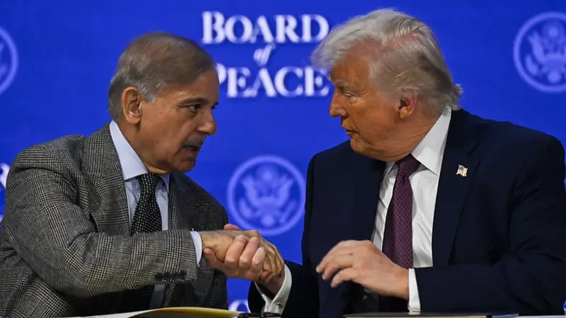 Kryeministri pakistanez ofron të organizojë bisedimet e paqes Iran-SHBA