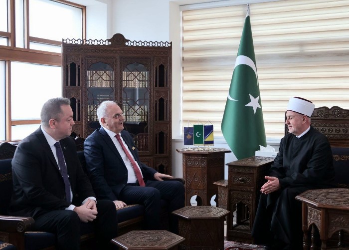 Ambasadori Berishaj në Sarajevë, përcjell urimet e Kosovës për Fitër Bajram te Kreu i Bashkësisë Islame të Bosnje-Hercegovinës Kavazoviç
