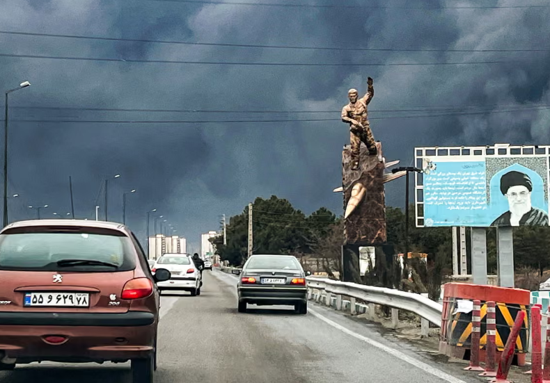 SHBA paralajmëron: Irani po përdor zona civile për lëshimin e raketave