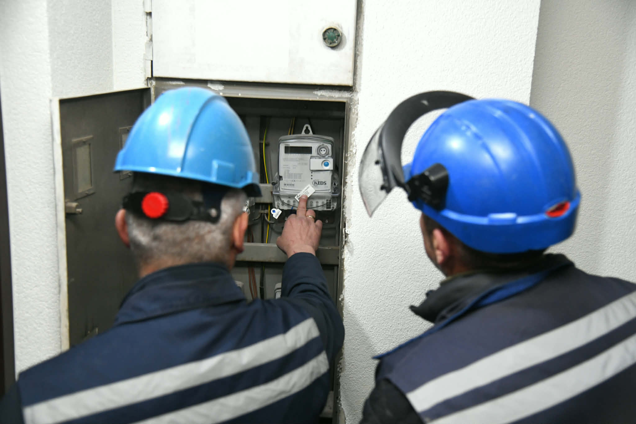 Tërhiqen nga funksioni njehsorët elektrikë me mospërputhje të kohës