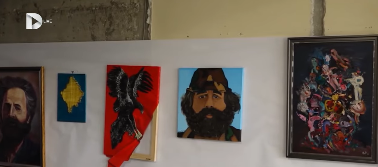 Tri vjet nga nisja e gjykimit kundër ish-krerëve të UÇK-së, hapet ekspozitë në Prishtinë