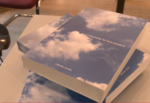 Në librarinë “Dukagjini” promovohet libri “Welcome to This Moment” i autores Likana Cana