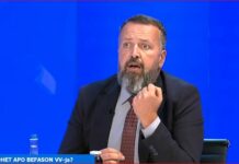 Hoxha: LVV-ja është një nga shtytëset e zgjedhjeve, por jo e vetmja